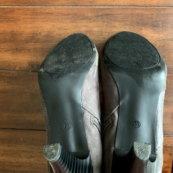 Gray Booties - Picture 5 of 5